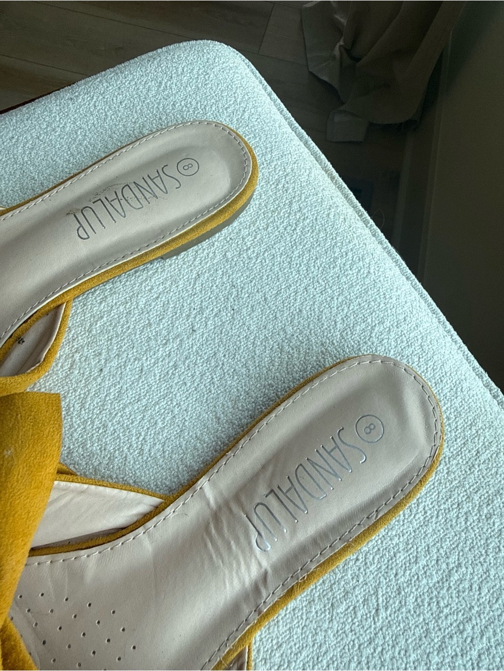 Sandalup Yellow Mustard Faux Suede Pointed Toe Bow Slip-On Mule Flats Women's 8 - Picture 3 of 5